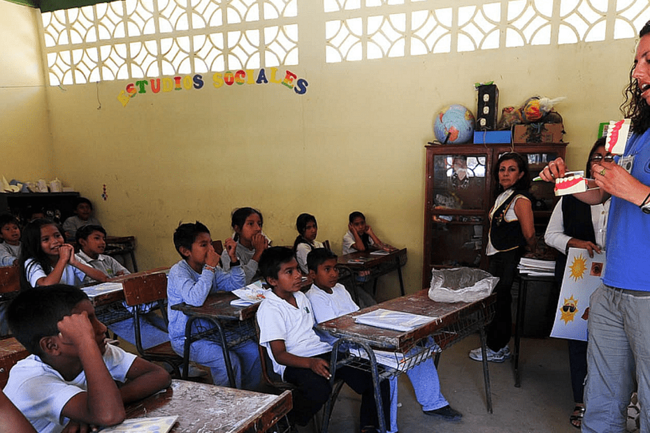 Featured image of tha article Advances in Teacher Development: Contemporary Research and Insights
